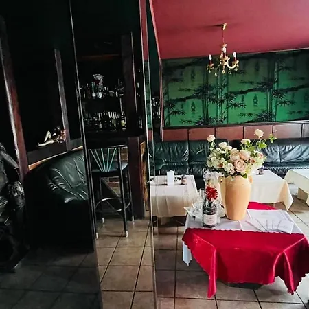 בית הארחה Just & Bar Gadebusch