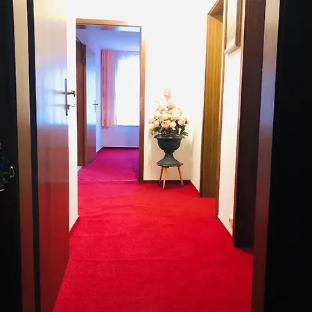 Just & Bar בית הארחה