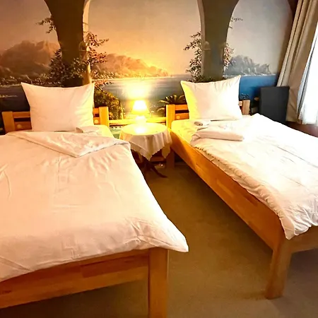 בית הארחה Just & Bar Gadebusch