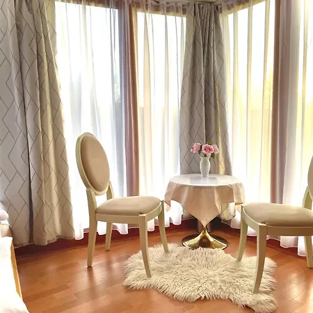 Just & Bar * Gadebusch